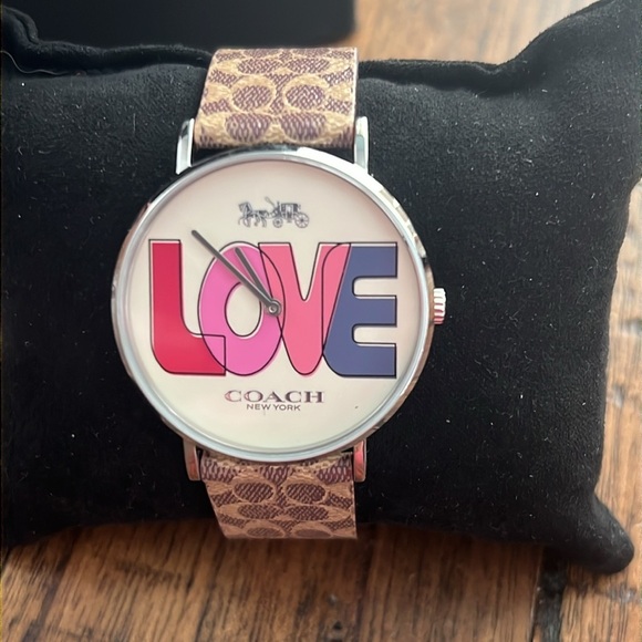 NWT Coach Watch Perry LOVE in multicolor bubble letters Rtl 125 - Picture 2 of 10